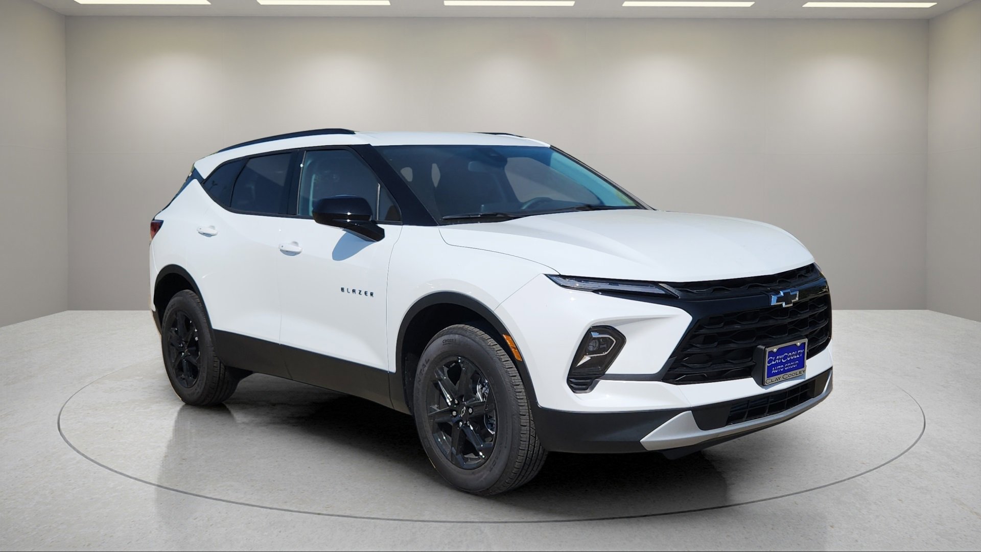 2025 Chevrolet Blazer 2LT's photo