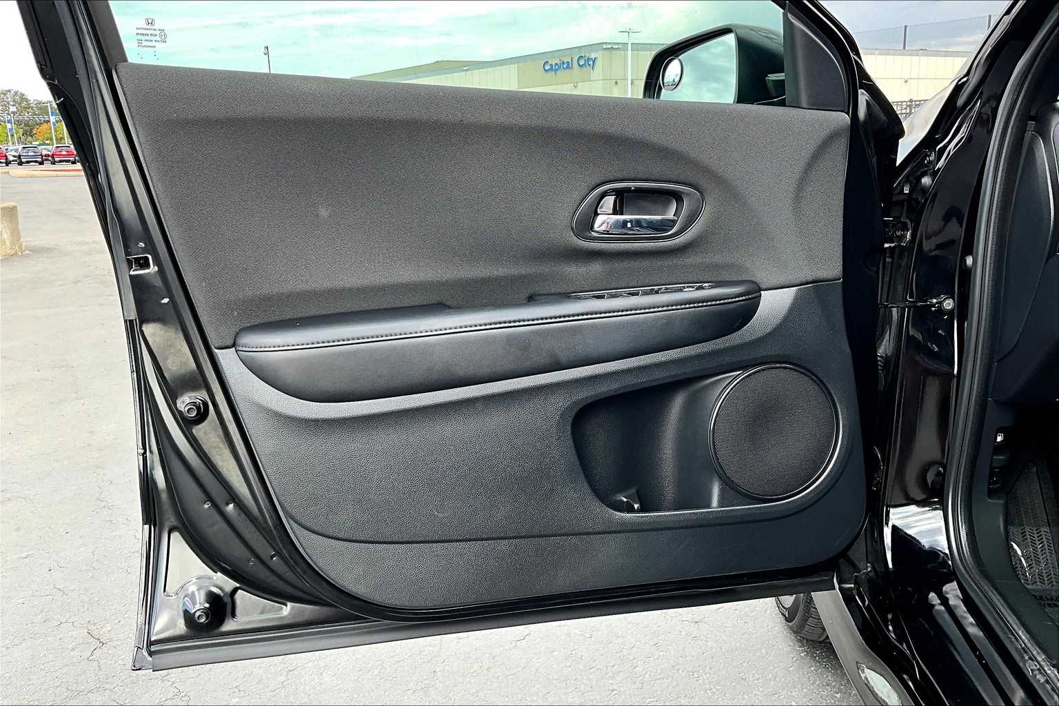 2022 Honda HR-V Sport photo 25