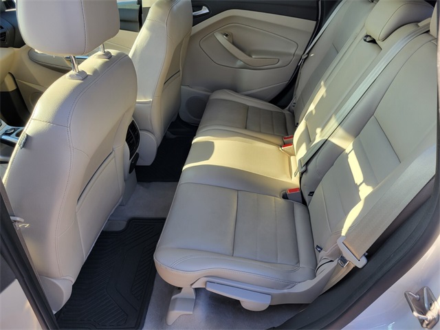 2014 Ford C-Max Hybrid SEL photo 10