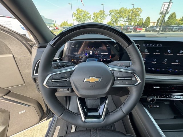 2026 Chevrolet Suburban High Country photo 32