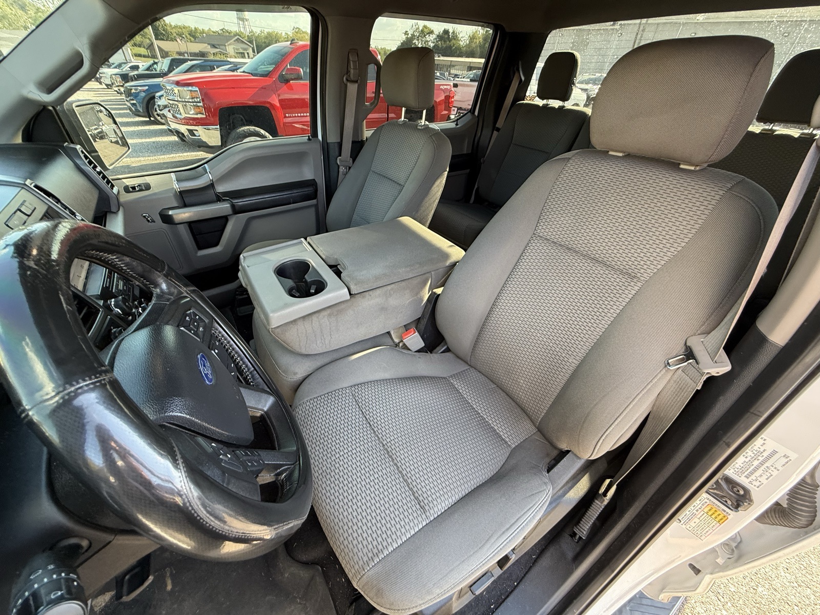 2019 Ford F-150 XLT photo 11
