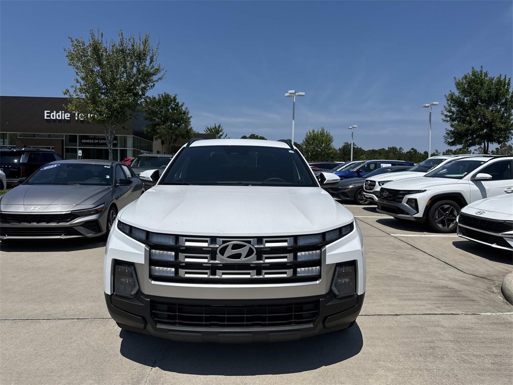 2026 Hyundai Santa Cruz SEL photo 2