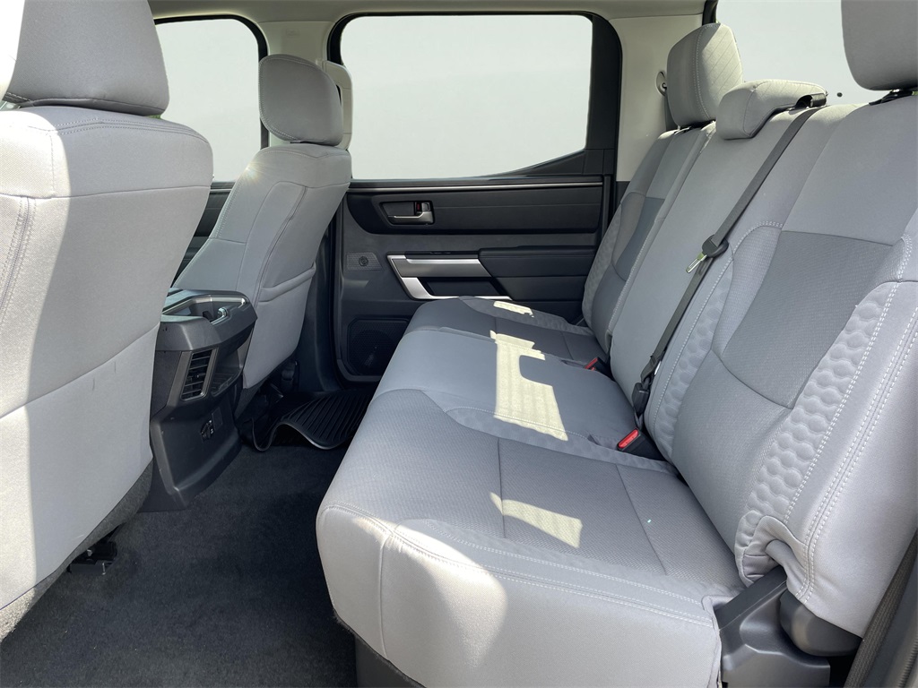 2024 Toyota Tundra SR5 photo 9