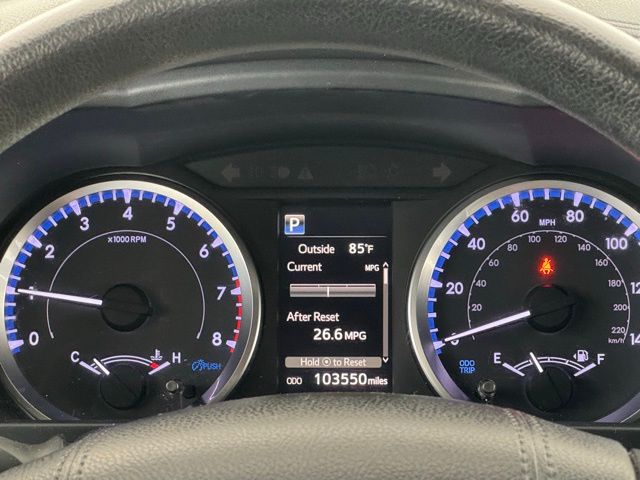 2019 Toyota Highlander LE photo 25