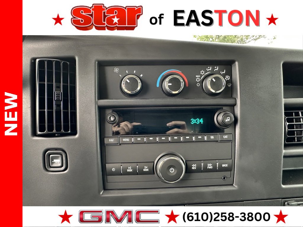 2025 Gmc Savana Cutaway 3500 photo 12