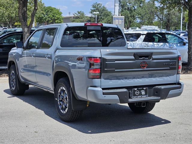 2025 Nissan Frontier Crew Cab PRO-4X photo 4