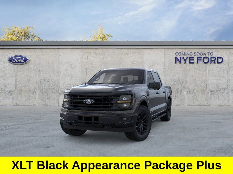 2025 Ford F-150 XLT photo 3