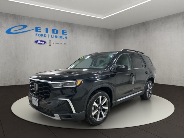 2025 Honda Pilot Elite photo 2