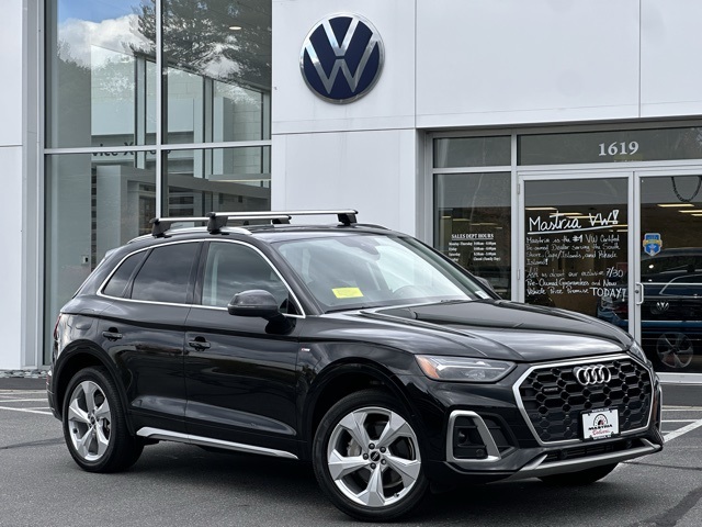 2022 Audi Q5 Premium Plus's photo