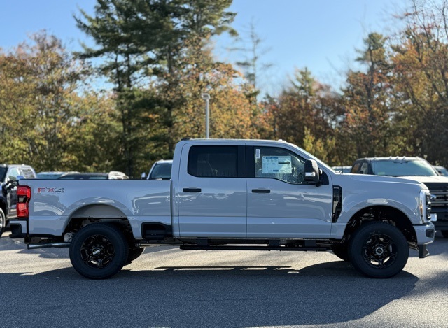 2026 Ford F-250 XL photo 3