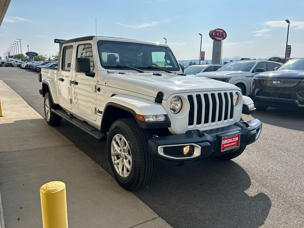 2023 Jeep Gladiator Sport S photo 3