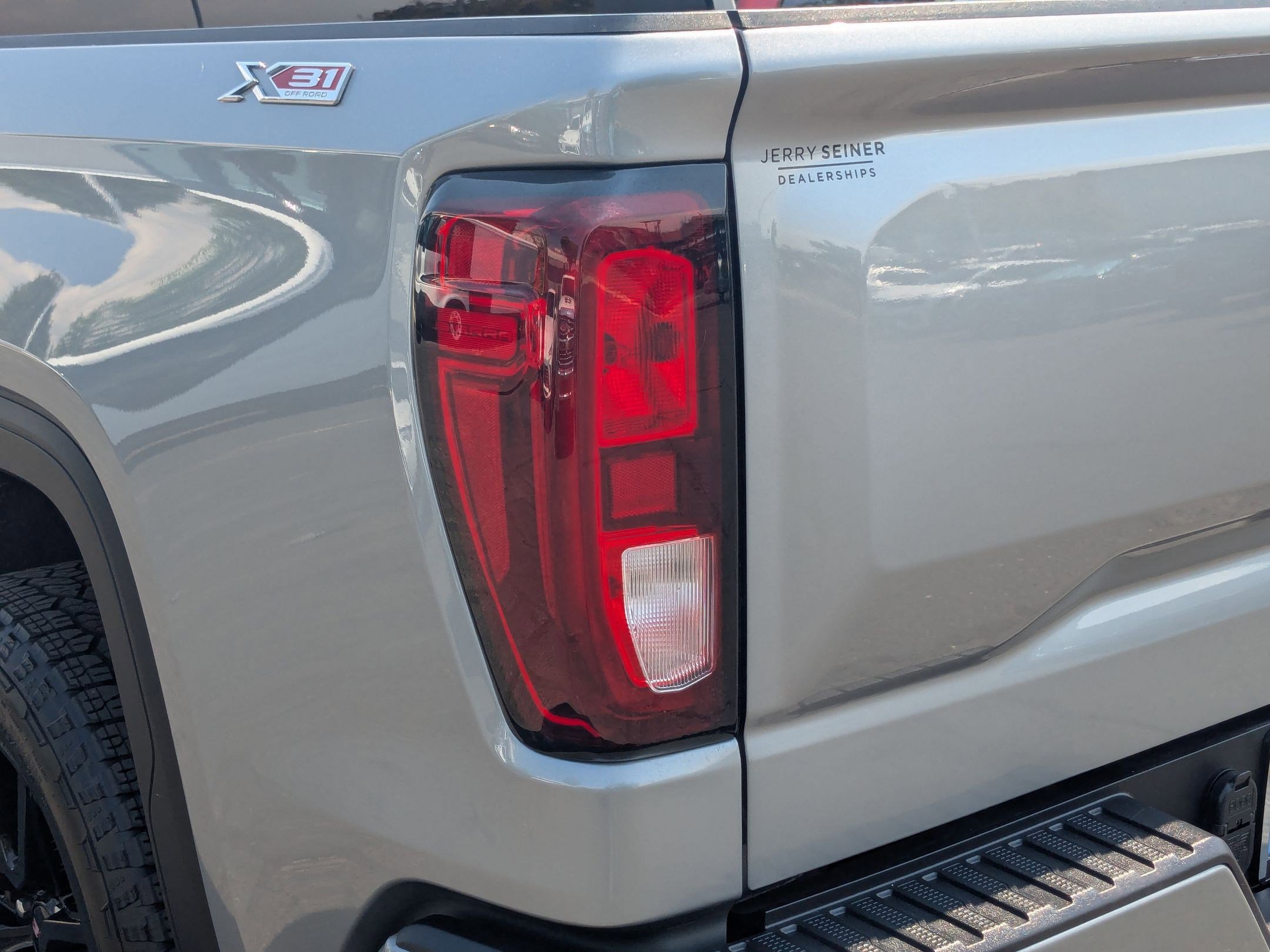 2024 Gmc Sierra 1500 Elevation photo 10