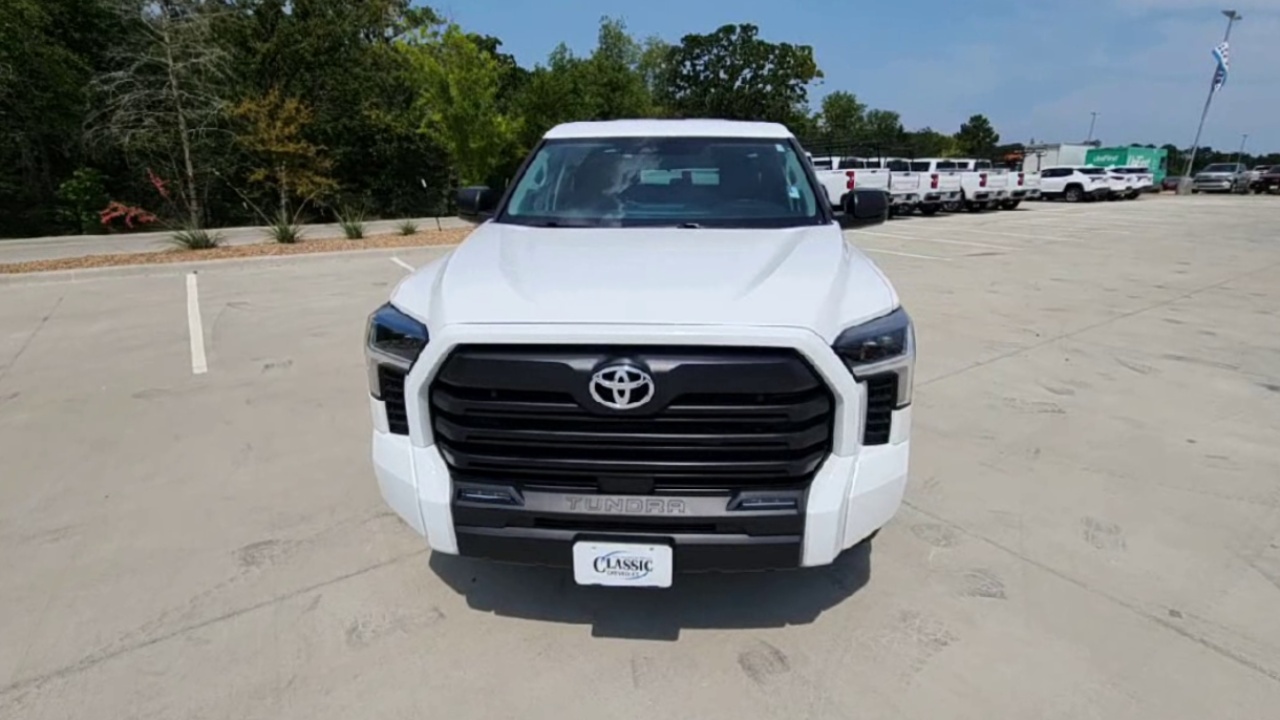 2024 Toyota Tundra SR5 photo 28