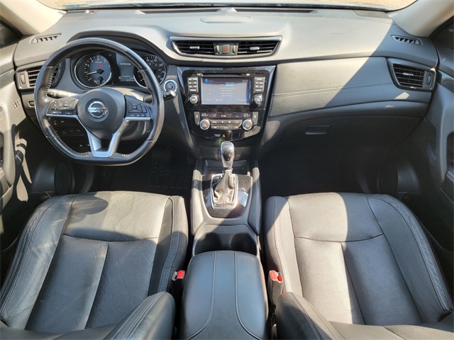 2017 Nissan Rogue SL photo 16