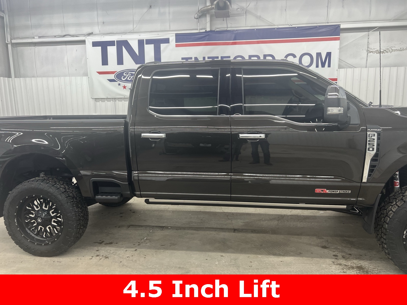 2025 Ford F-250 Super Duty Platinum Crew Cab 4WD