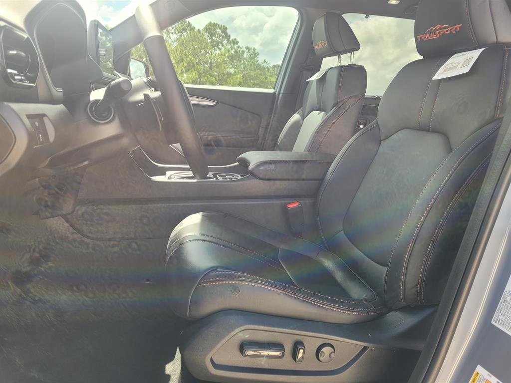 2025 Honda Pilot TrailSport photo 12