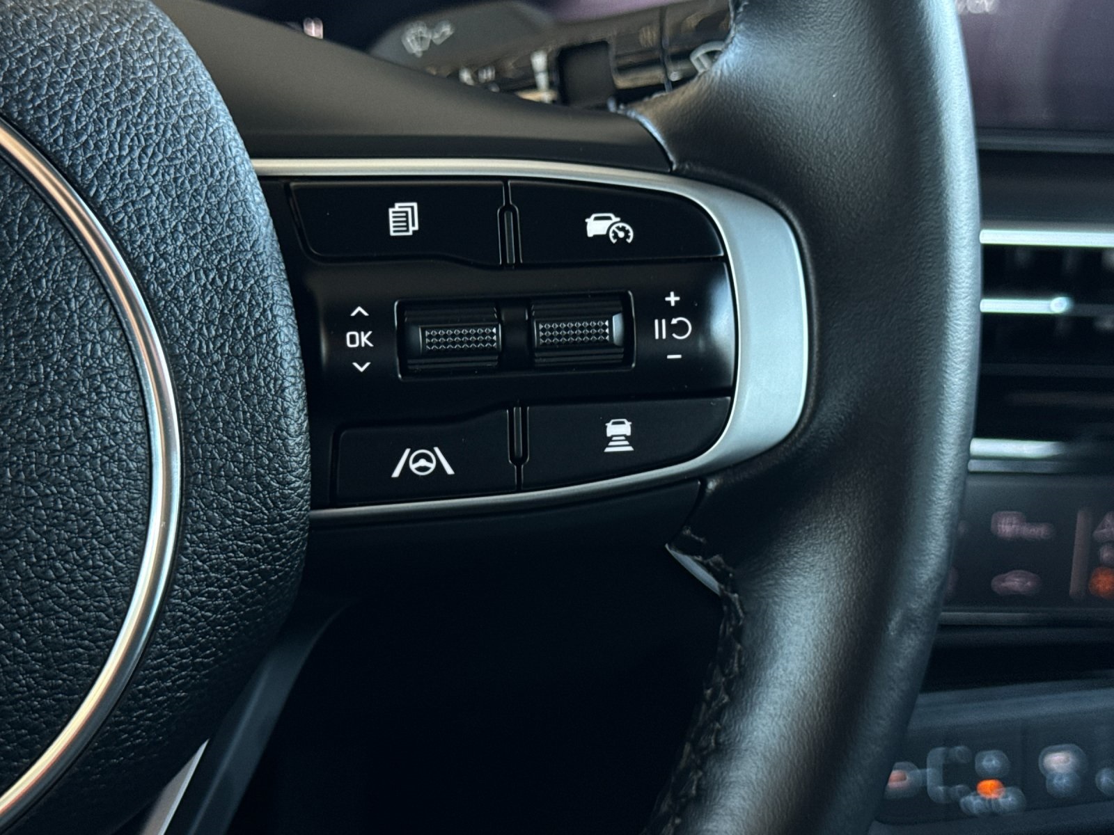 2026 Kia K5 GT-Line photo 26