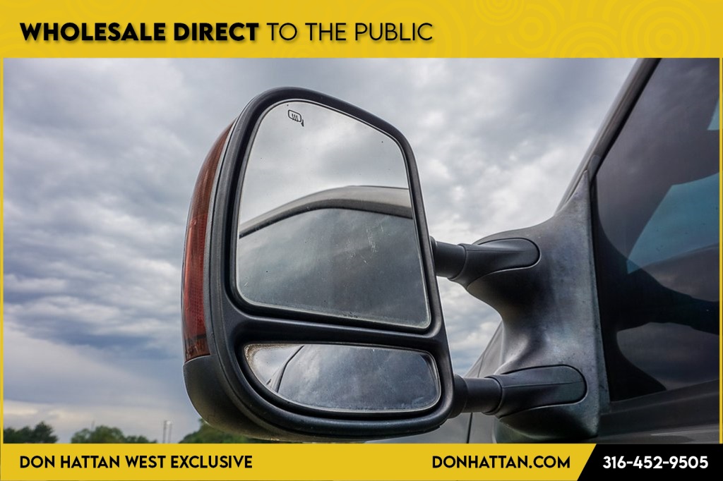 2005 Ford Excursion Eddie Bauer photo 22