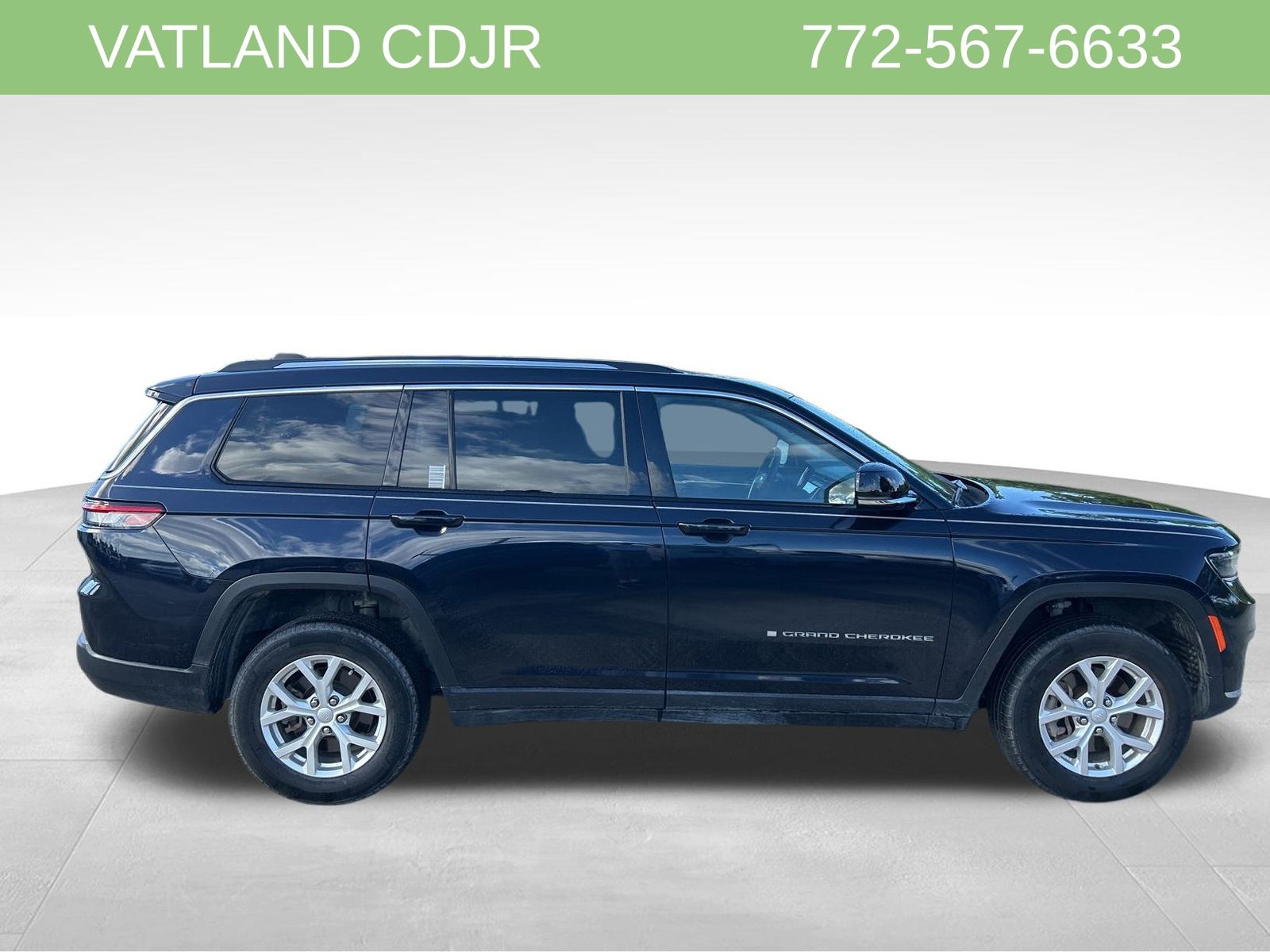 2023 Jeep Grand Cherokee Limited photo 3