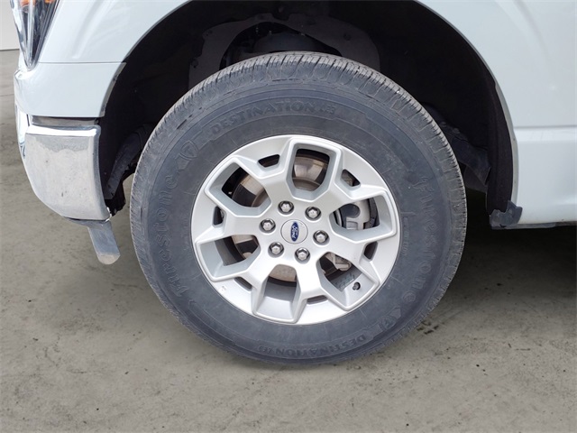 2023 Ford F-150 XLT photo 14