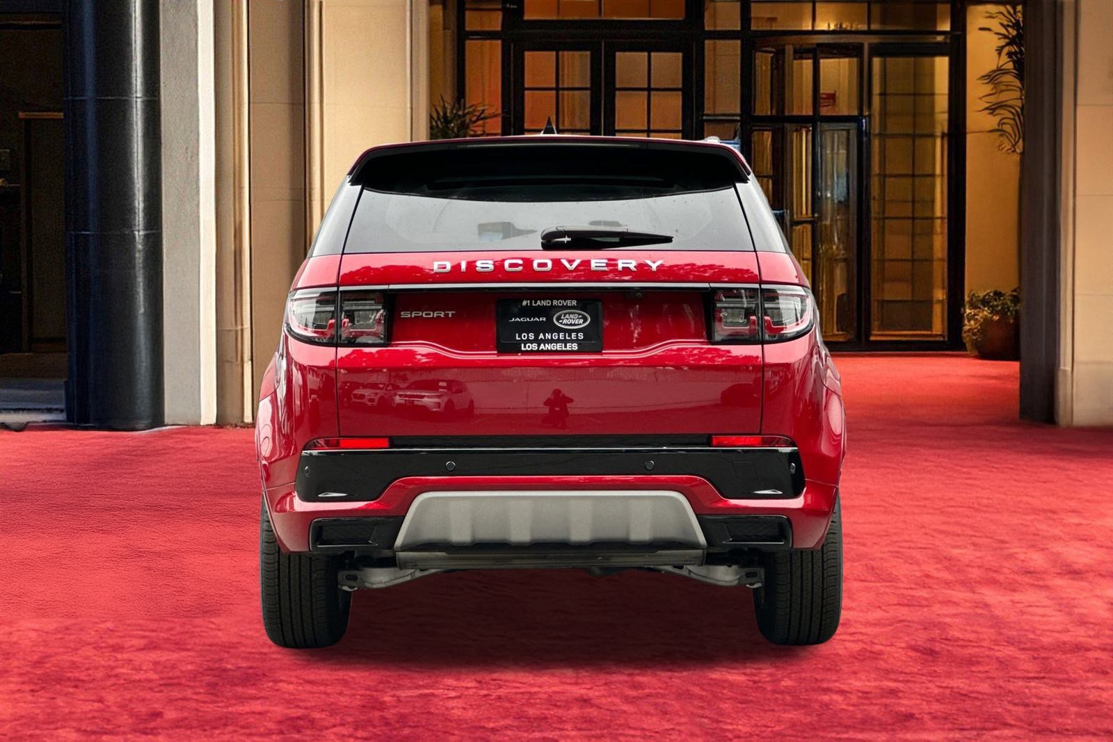 2024 Land Rover Discovery Sport S photo 10