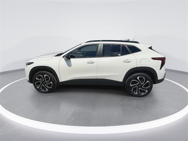 2025 Chevrolet Trax photo 5