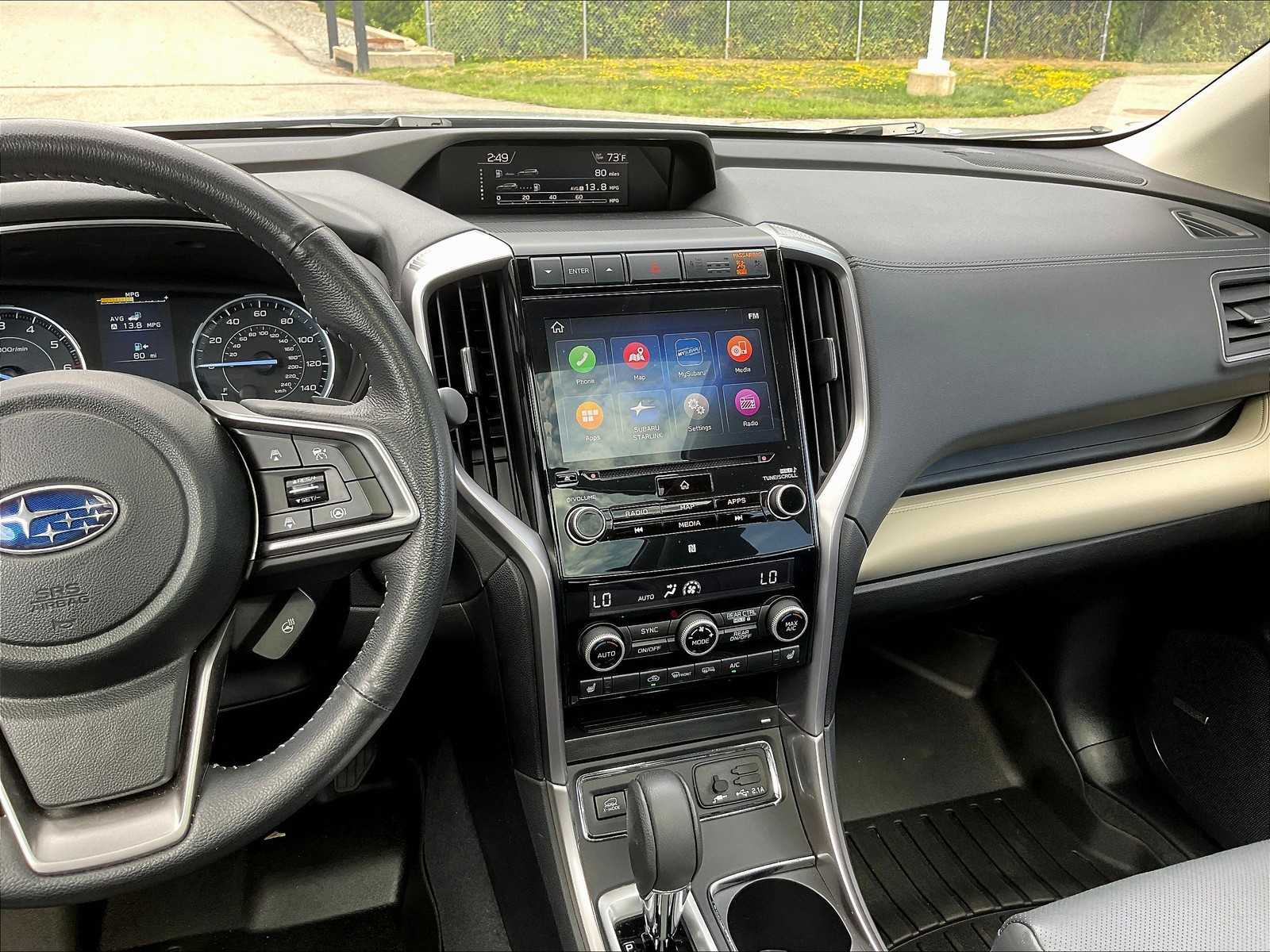 2022 Subaru Ascent Limited photo 17