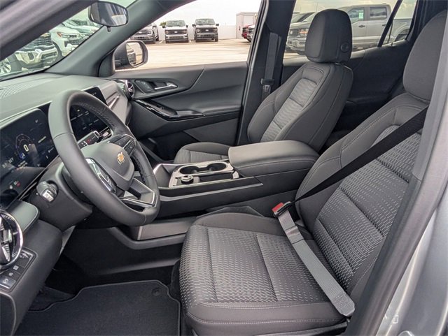 2026 Chevrolet Equinox LT photo 3