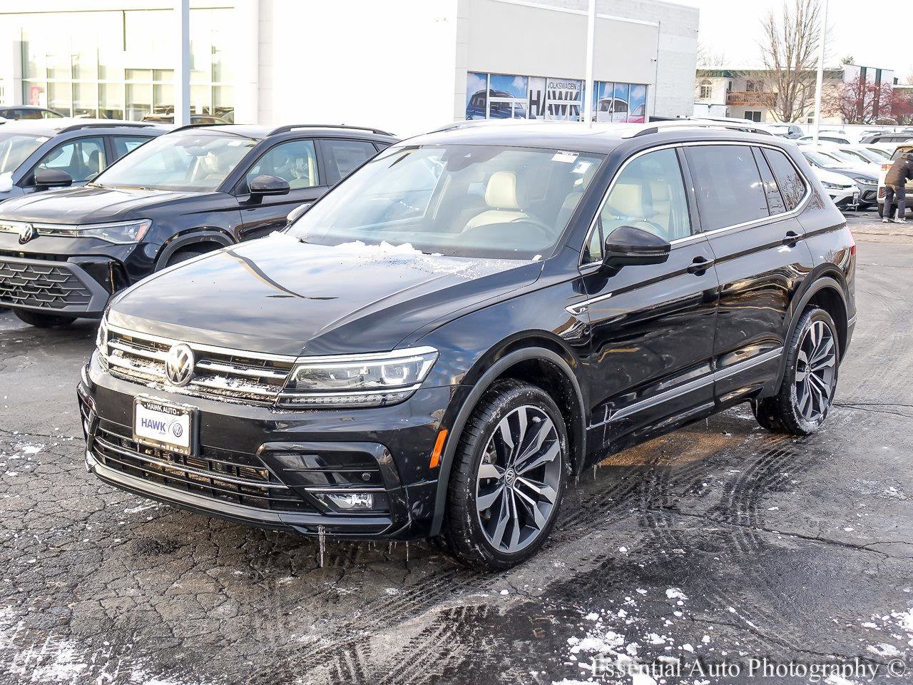 2021 VOLKSWAGEN TIGUAN - Image 2