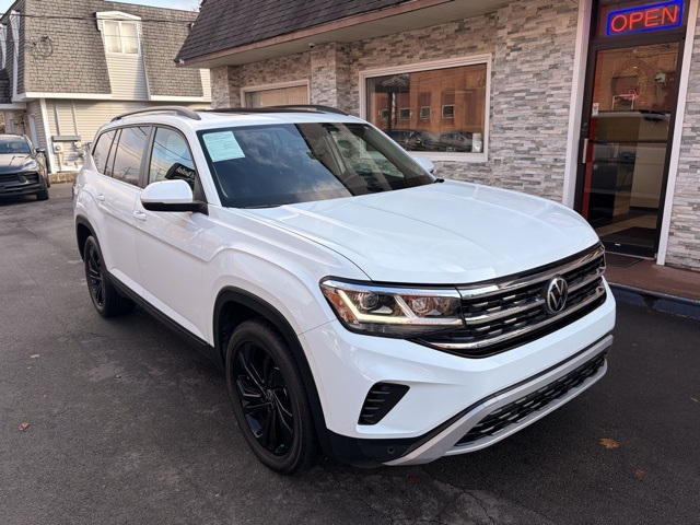 2022 Volkswagen Atlas V6 SE Technology photo 2