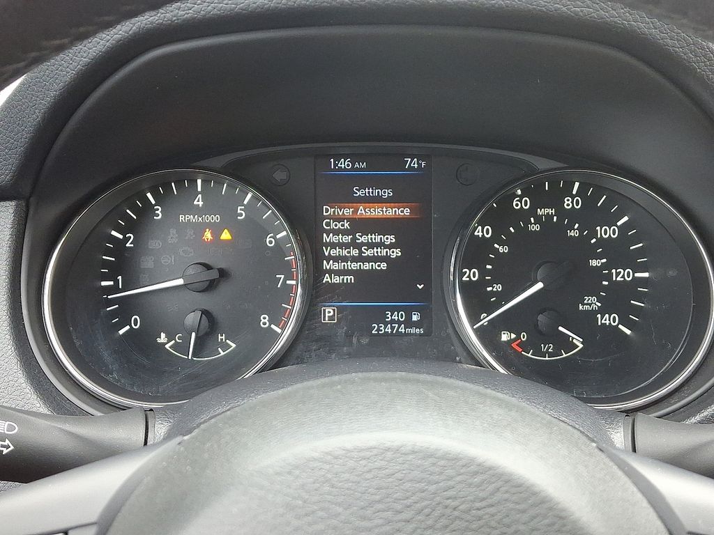 2019 Nissan Rogue SV photo 19