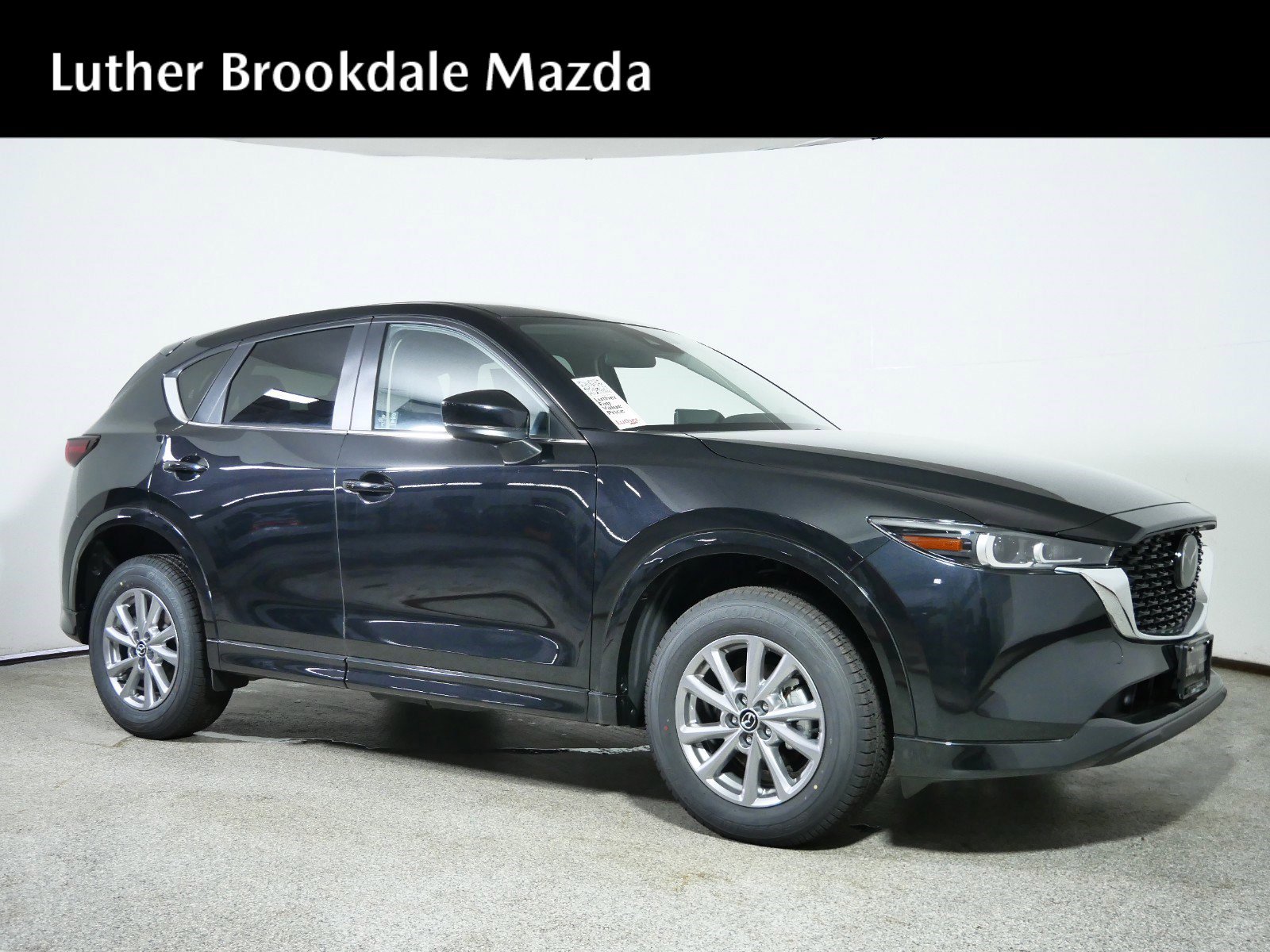 2025 Mazda CX-5 S Select Package's photo