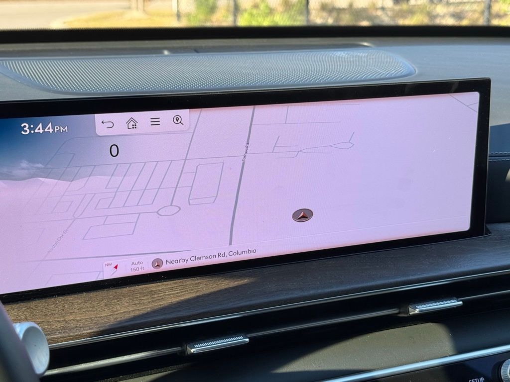 2025 Genesis GV80 2.5T Advanced photo 3