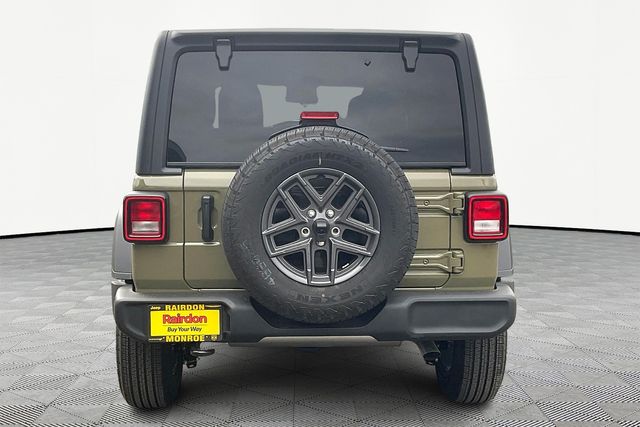 2025 Jeep Wrangler Sport S photo 4