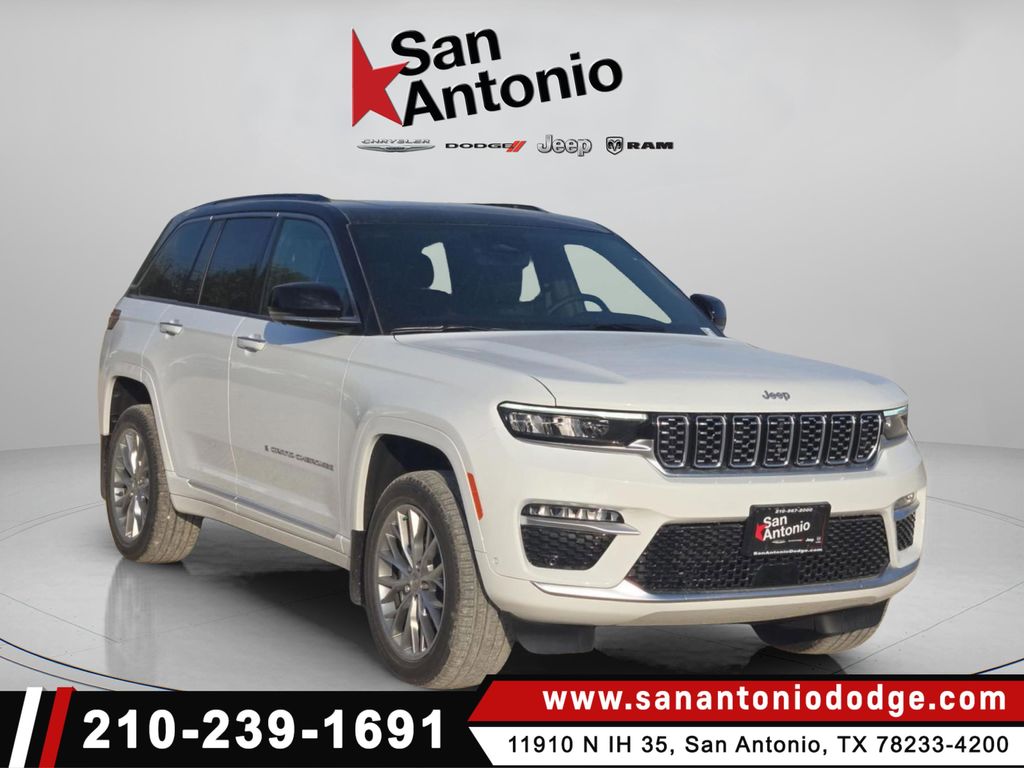 2025 Jeep Grand Cherokee Summit's photo