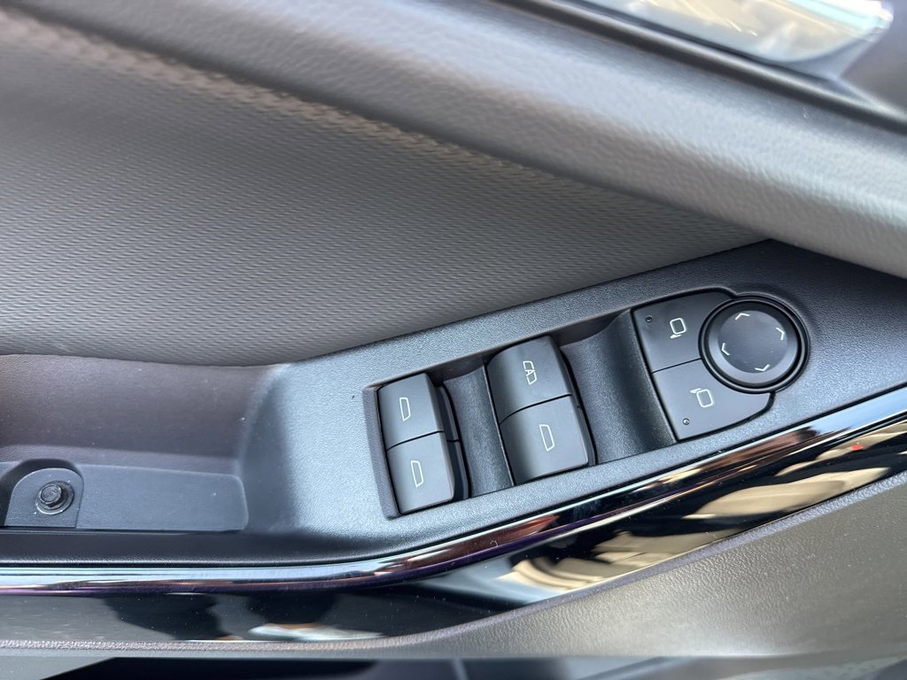 2026 Chevrolet Equinox LT photo 27