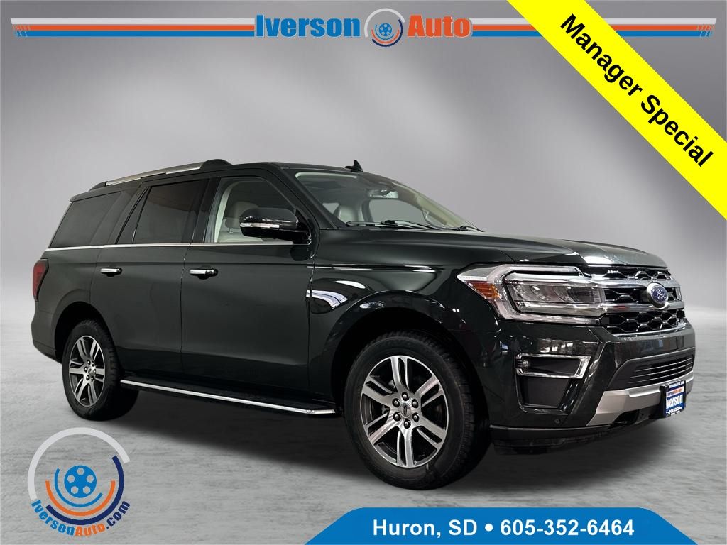 2022 Ford Expedition Limited's photo