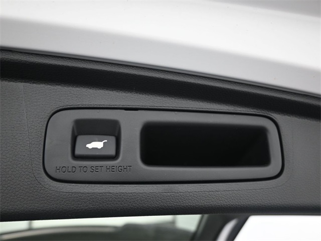 2026 Honda CR-V Hybrid Sport-L photo 2