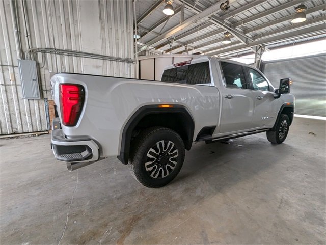 2025 Gmc Sierra 3500 HD Denali Ultimate photo 10