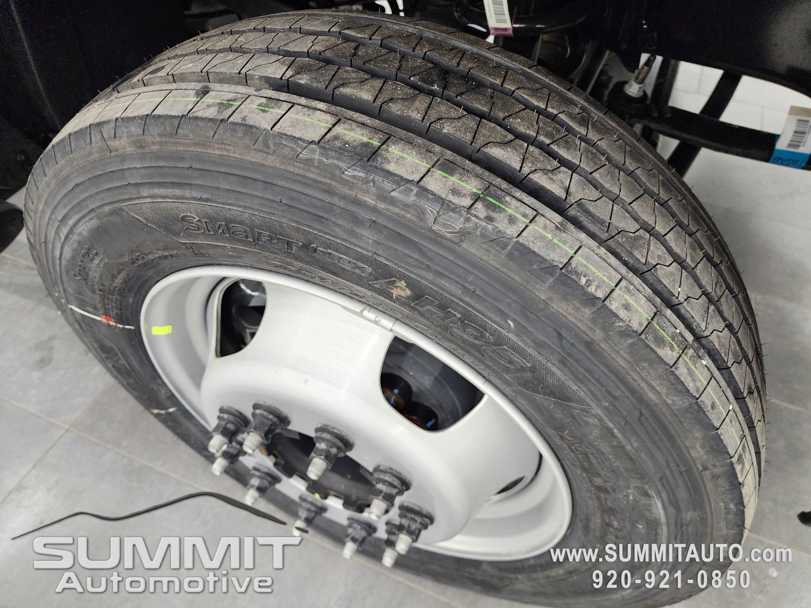 2024 Ram 5500 Tradesman photo 3