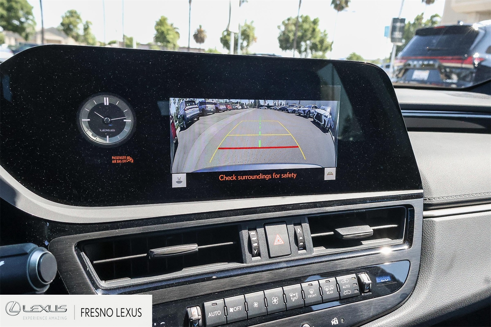 2025 Lexus ES 350 photo 22