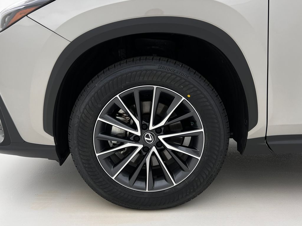 2025 Lexus NX 350 Premium photo 32
