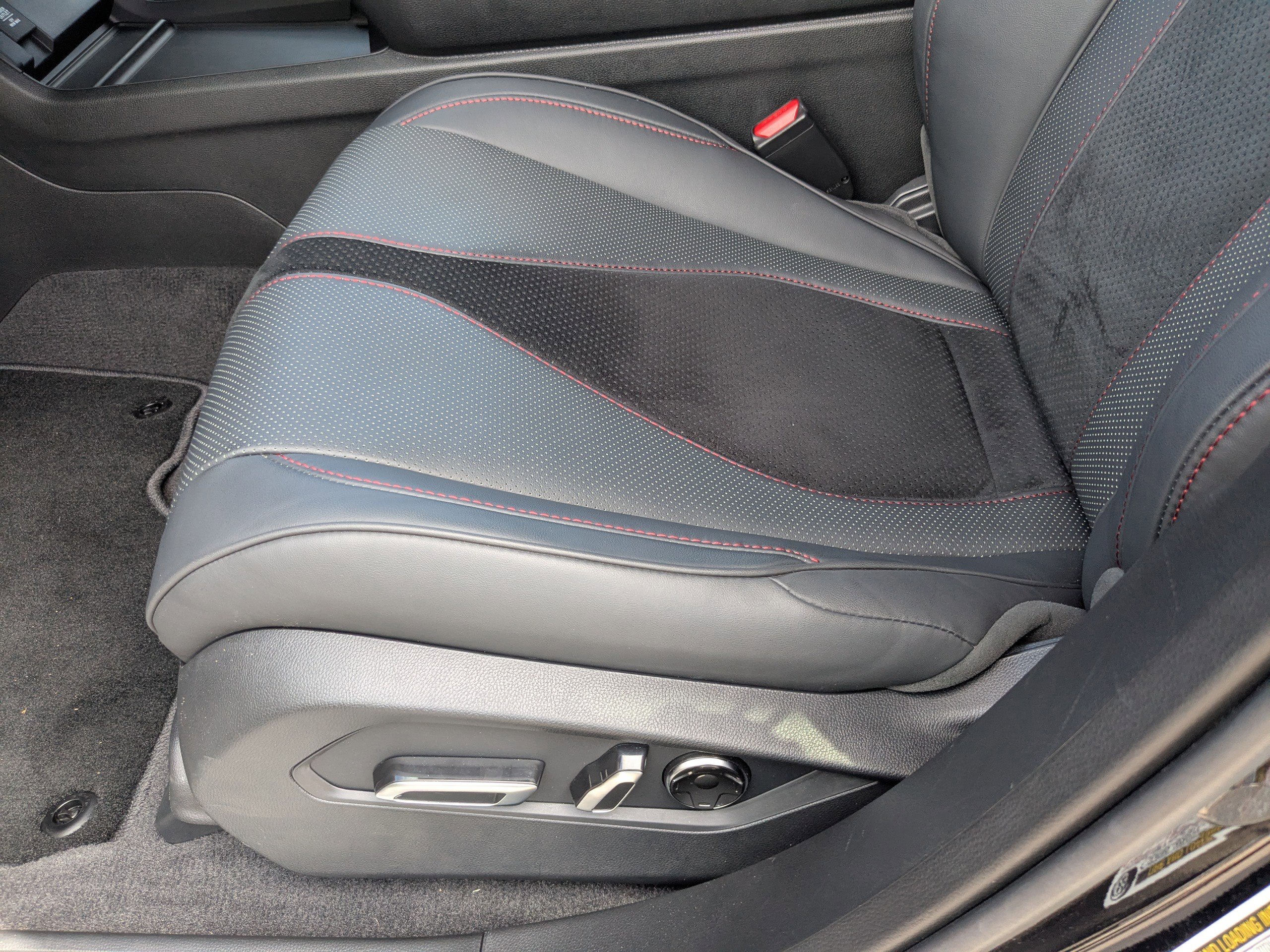 2025 Acura RDX A-Spec photo 20