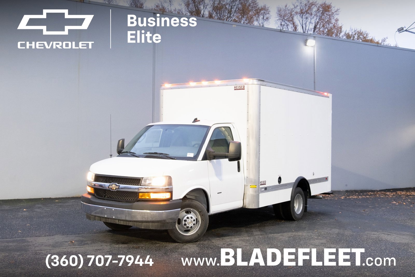 2024 Chevrolet Express Cutaway Base's photo