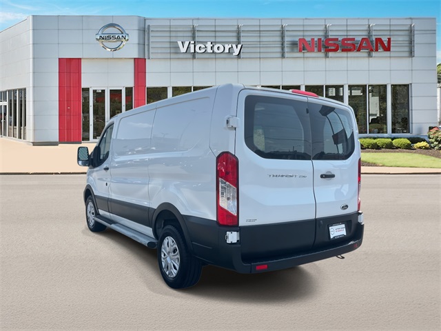 2023 Ford Transit photo 4