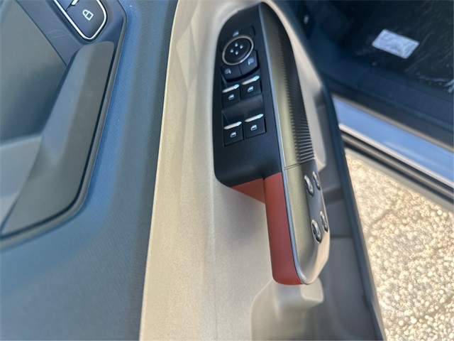 2025 Ford Maverick Lariat photo 25
