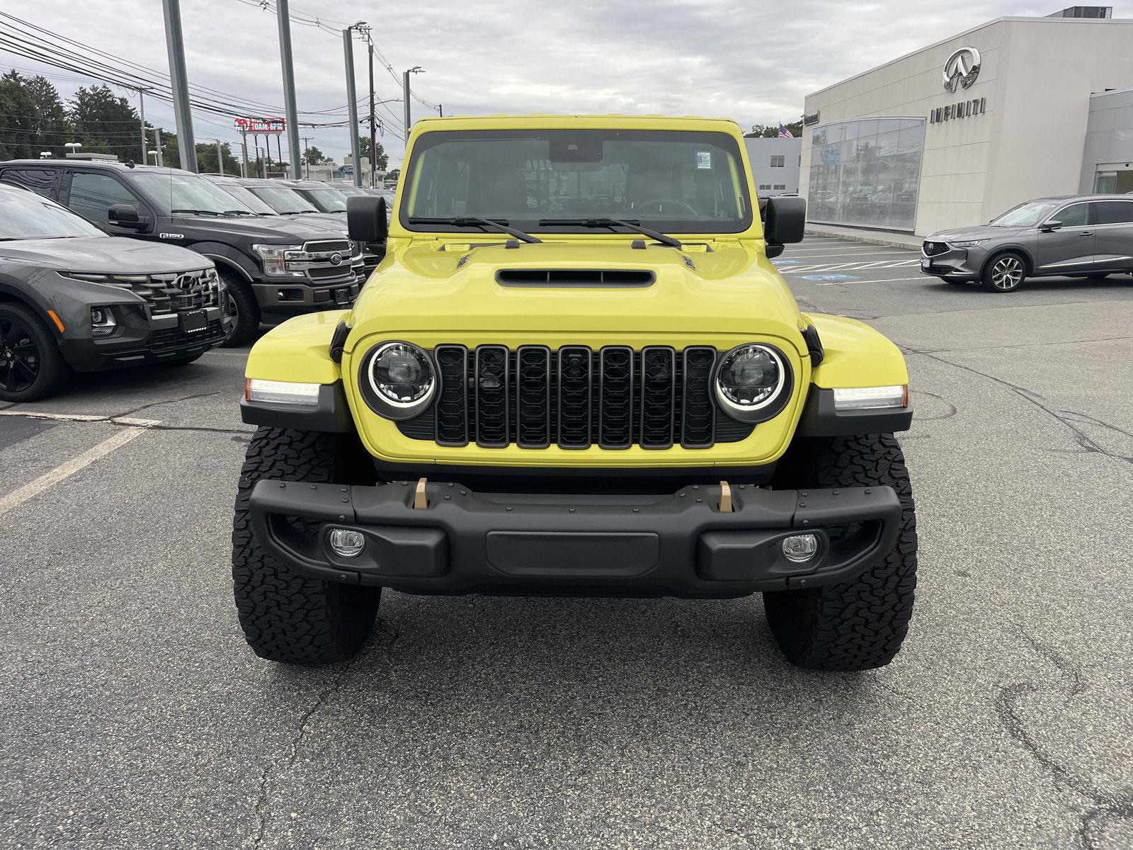 2024 Jeep Wrangler Rubicon 392 photo 8