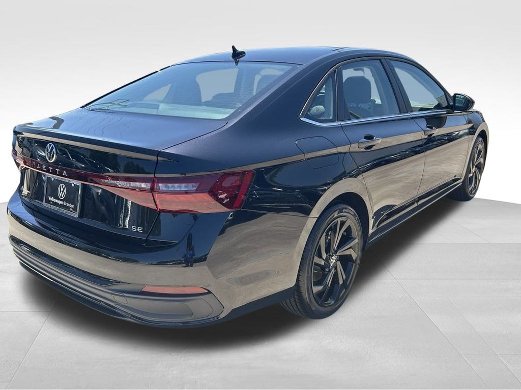 2025 Volkswagen Jetta 1.5T SE photo 4