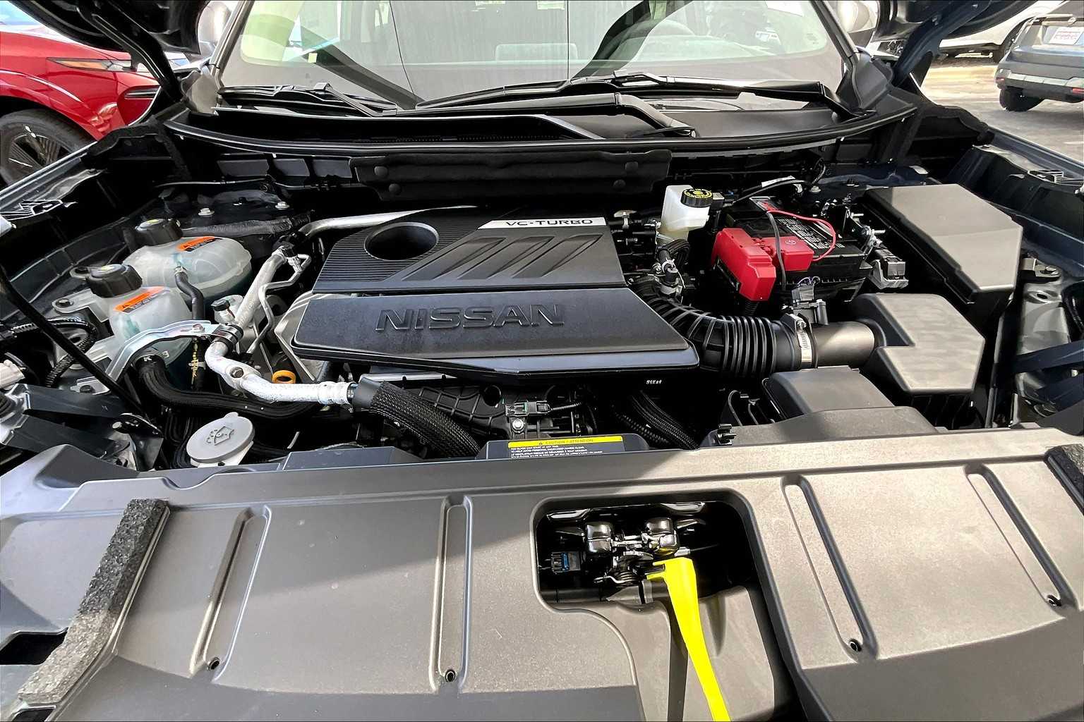 2025 Nissan Rogue SV photo 12