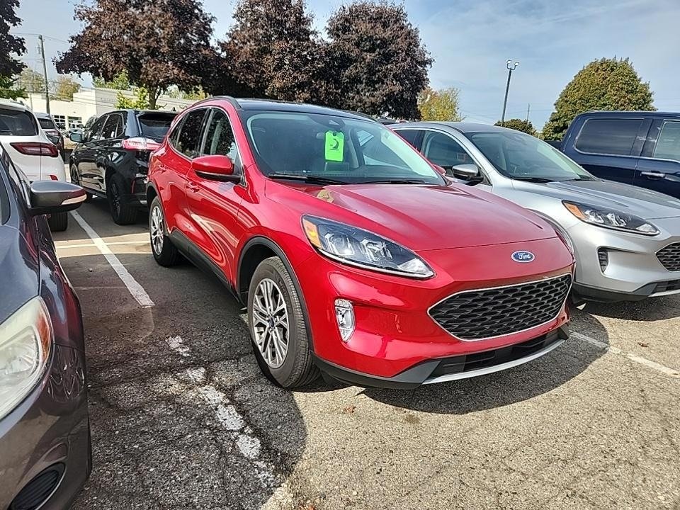Used 2022 Ford Escape SEL with VIN 1FMCU9H68NUB70827 for sale in Kansas City